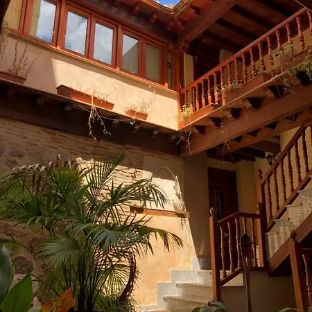 Apart. Palacio Canonigo 7 - Junto Catedral Toledo